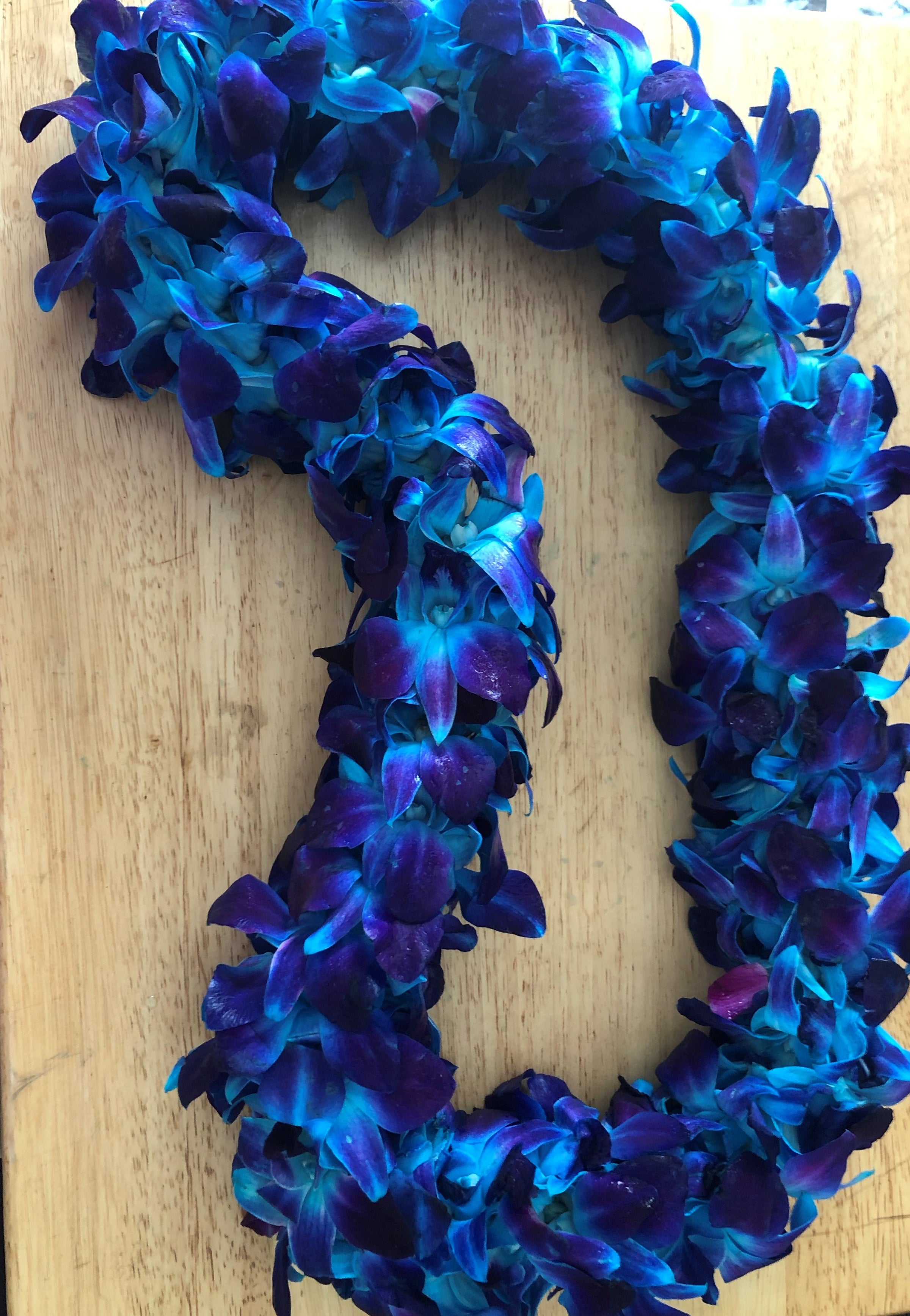 Lawndale Leis | Arrangements & Leis By Jewles